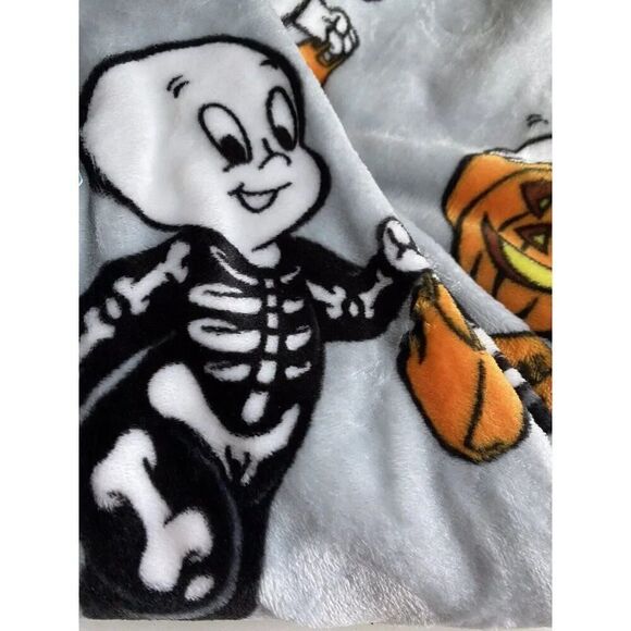 Casper the Friendly Ghost Plush Soft Blanket Throw 50x70” Halloween Costumes NEW - Picture 8 of 16